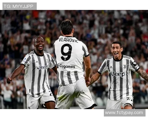 多特蒙德迎战乌迪内斯展现球队实力与战术对决的精彩较量